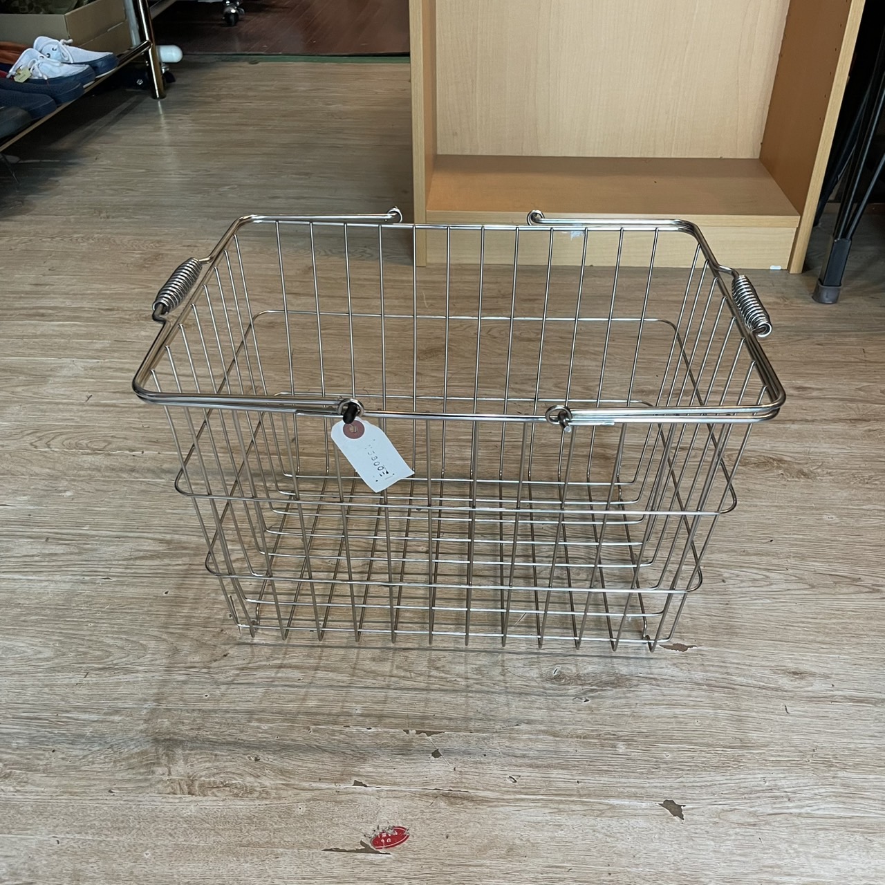 取っ手付きワイヤーバスケット